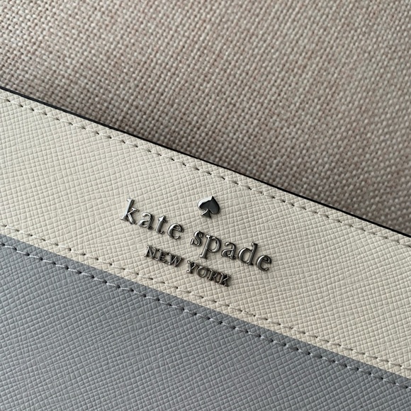 β οΈ SUPER SALE! NWT Kate Spade Madison Wallet β οΈ - Picture 6 of 8